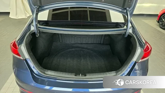 Hyundai Avante AD id 2991455 из Кореи 11