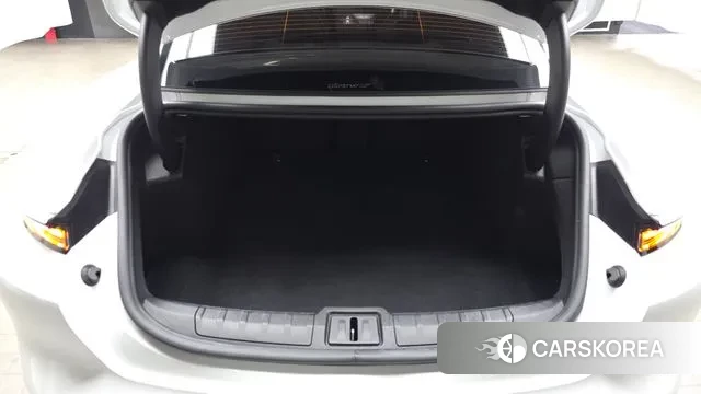 Porsche Taycan id 3442329 из Кореи 11