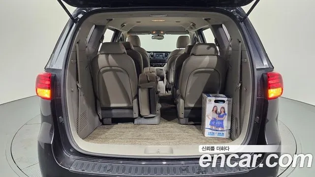 Kia The New Carnival id 2937072 из Кореи 11