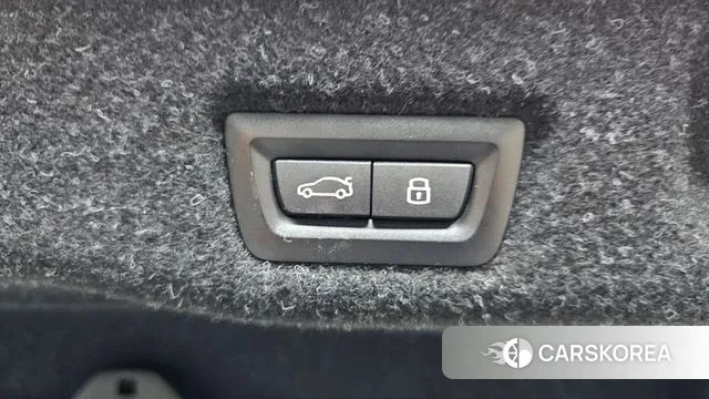 BMW 5 Series (G60) id 2993043 из Кореи 11