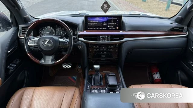 Lexus LX id 4262452 из Китая 11