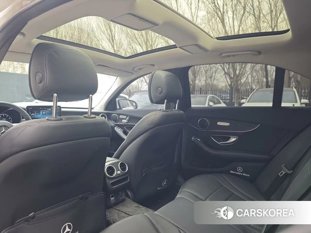 Mercedes-Benz Class C id 4027636 из Китая 11