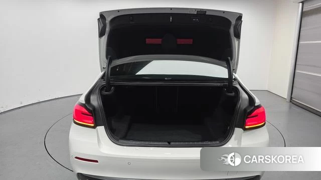 BMW 5 Series (G30) id 3915977 из Кореи 11