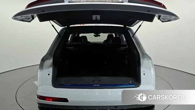 Audi Q7 (4M) id 2974892 из Кореи 11