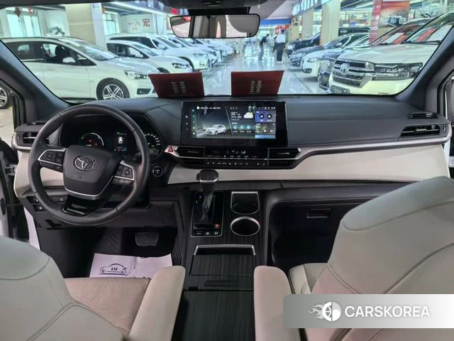 Toyota Saina id 4335208 из Китая 11