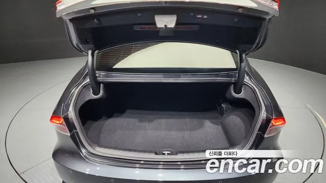 Hyundai The New Grandeur IG Hybrid id 2748137 из Кореи 11