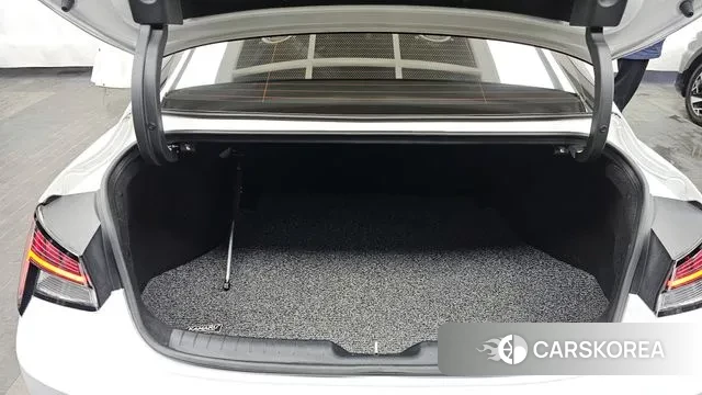 Hyundai Avante (CN7) id 3646162 из Кореи 11