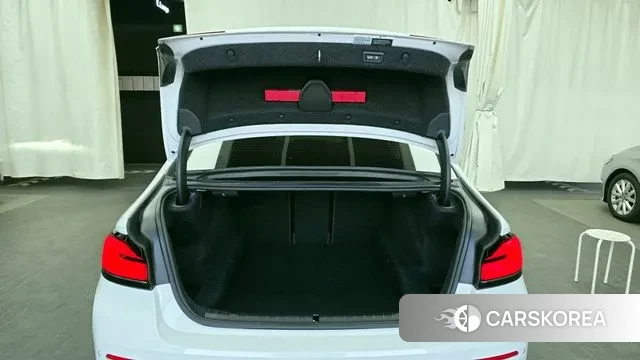 BMW 5 Series (G30) id 3615320 из Кореи 11