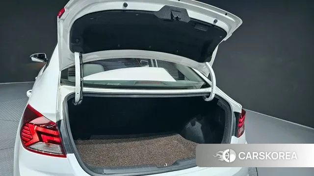 Hyundai The New Avante AD id 3449424 из Кореи 11