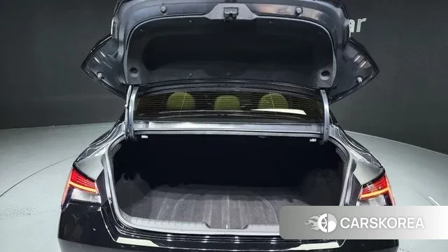 Hyundai Avante Hybrid (CN7) id 3155272 из Кореи 11