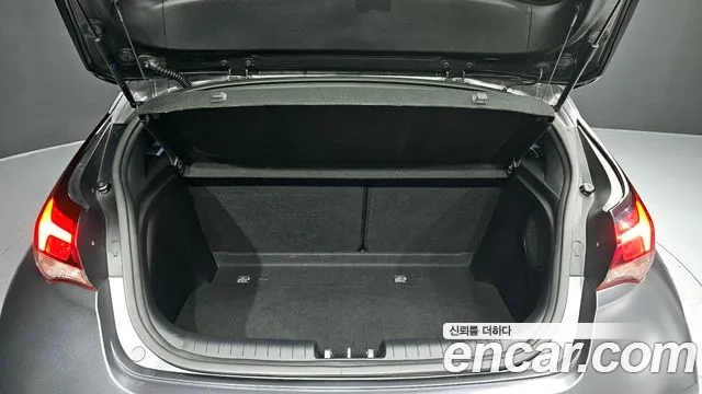 Hyundai Veloster (JS) id 2907847 из Кореи 11