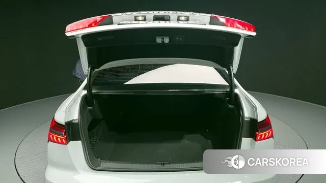 Audi A6 (C8) id 3139156 из Кореи 11