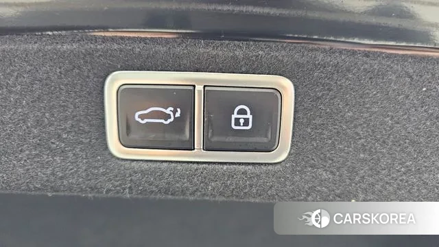 Hyundai Grandeur (GN7) id 3740130 из Кореи 11