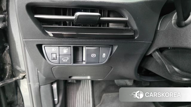 Kia EV6 id 4561557 из Кореи 11