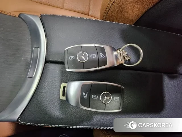 Mercedes-Benz GLC-Class X253 id 3488926 из Кореи 11