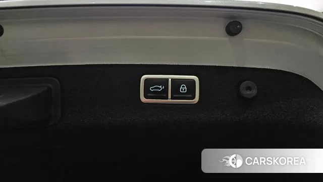 Genesis The New G70 id 2975616 из Кореи 11