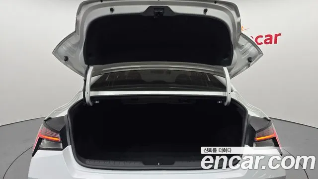 Hyundai Avante Hybrid (CN7) id 2683133 из Кореи 11