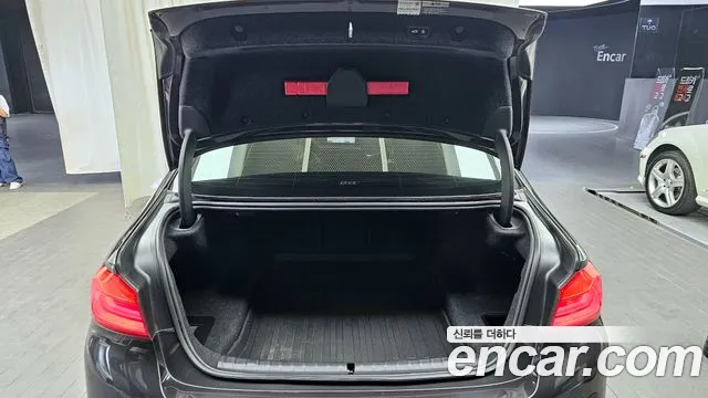 BMW 5 Series (G30) id 2758997 из Кореи 11