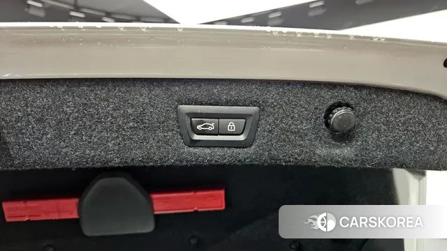 BMW 5 Series (G30) id 3497611 из Кореи 11