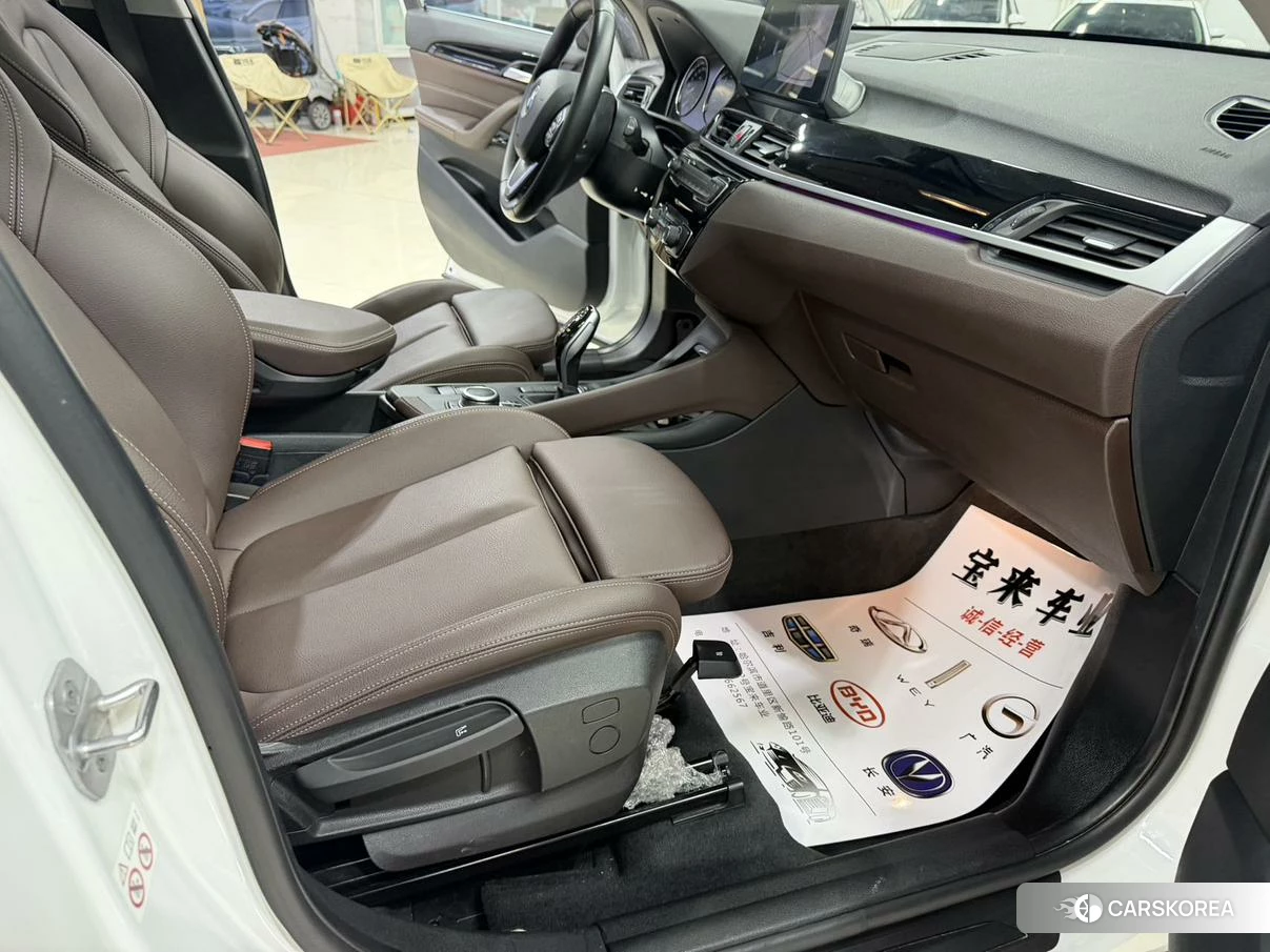 BMW X1 id 4426449 из Китая 11