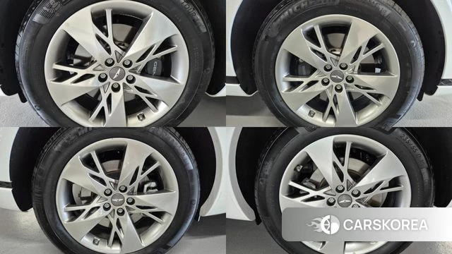 Genesis GV70 id 4501172 из Кореи 11