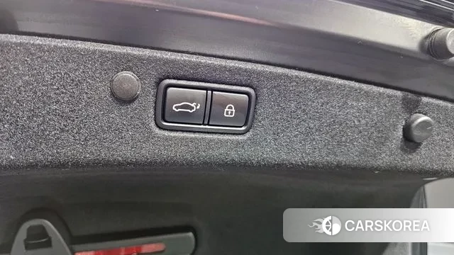 Hyundai The New Grandeur IG Hybrid id 3508602 из Кореи 11