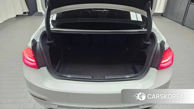 BMW 3 Series (F30) id 3899930 из Кореи 11