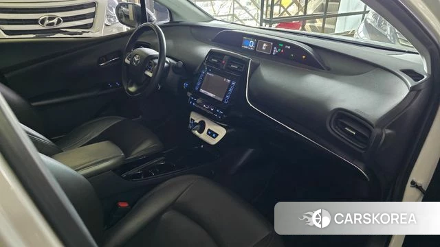 Toyota Prius 4th Generation id 3796232 из Кореи 11