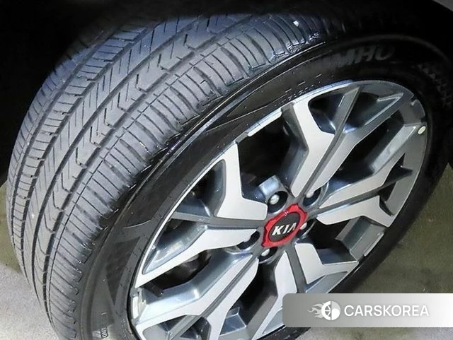 Kia Seltos id 4383986 из Кореи 11