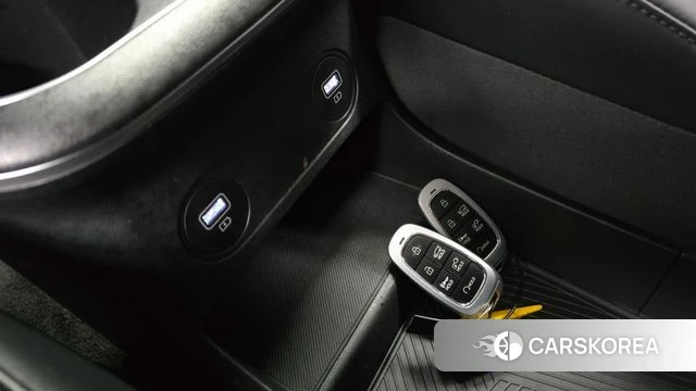 Hyundai Ionic 5 id 4469418 из Кореи 11