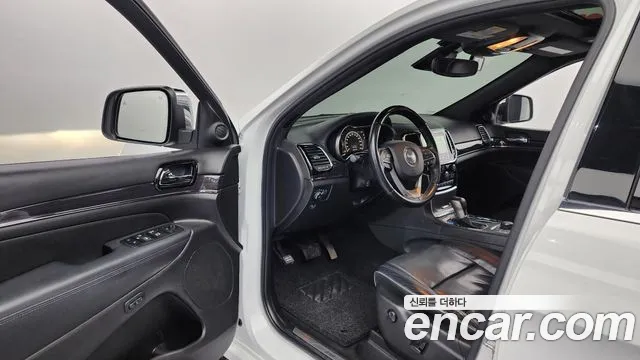 Jeep Grand Cherokee id 2641034 из Кореи 11