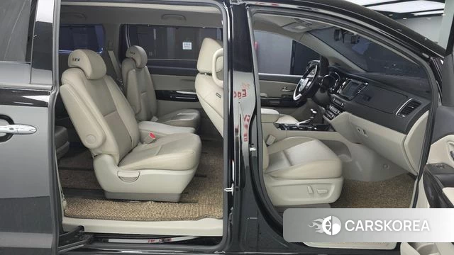 Kia The New Carnival id 3861412 из Кореи 11