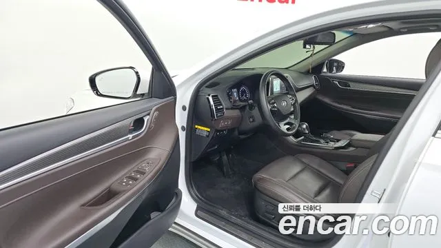 Hyundai Grandeur IG id 2680316 из Кореи 11