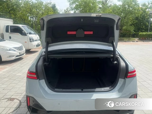 BMW 5 Series (G60) id 4576984 из Кореи 11