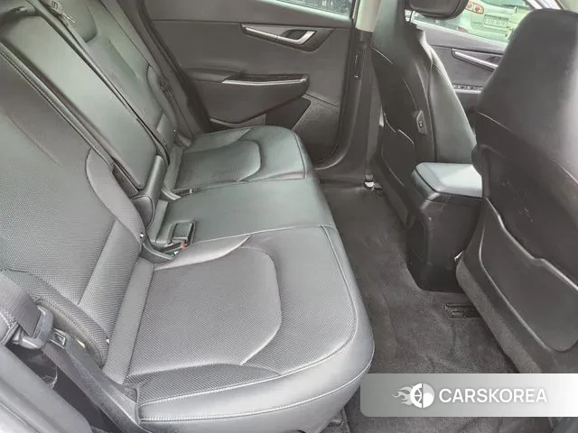 Kia EV6 id 3007798 из Кореи 11