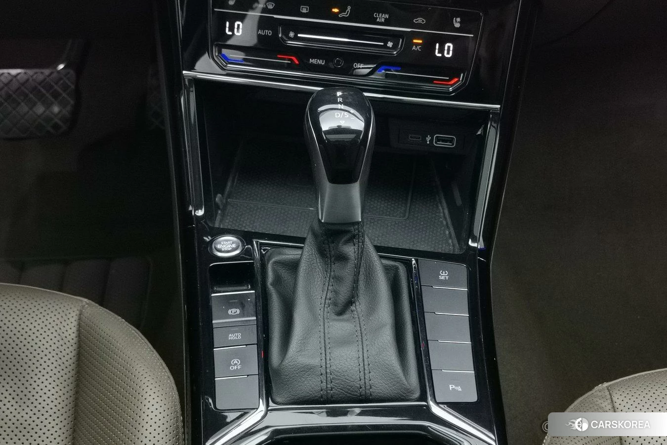 Volkswagen Passat id 4510853 из Китая 11