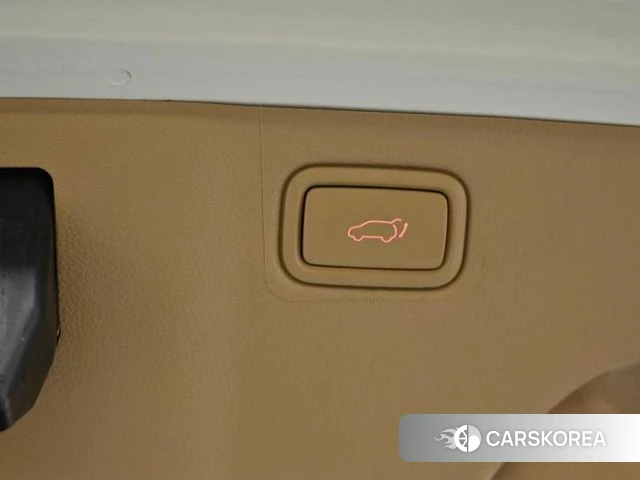 Kia All New Carnival id 4251366 из Кореи 11