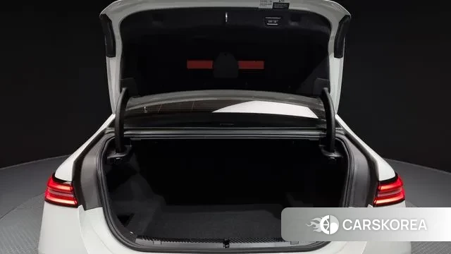 BMW 5 Series (G60) id 3388505 из Кореи 11