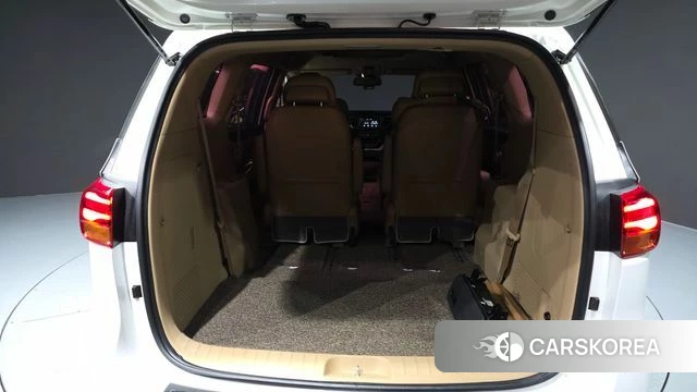 Kia The New Carnival id 3943035 из Кореи 11