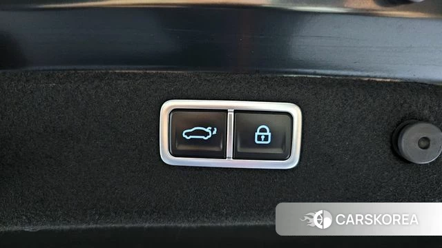 Genesis The New G70 id 3819387 из Кореи 11