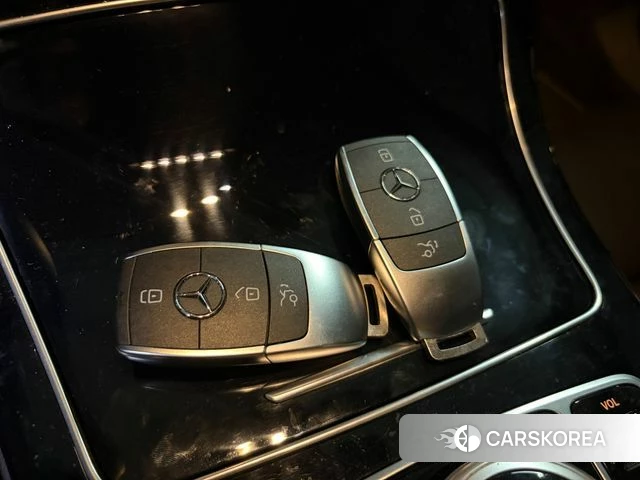 Mercedes-Benz C-Class W205 id 4317766 из Кореи 11