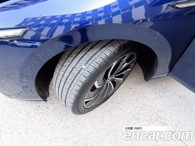 Volkswagen Golf 8th Generation id 2679616 из Кореи 11