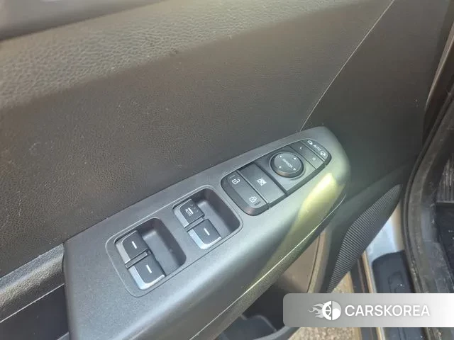 Kia Sportage The Bold id 3626733 из Кореи 11