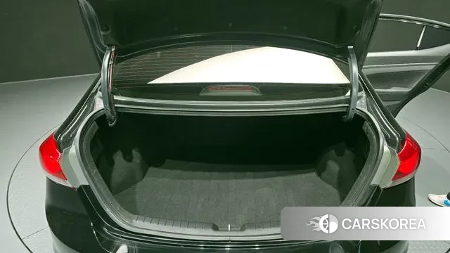 Hyundai Avante AD id 3602241 из Кореи 11