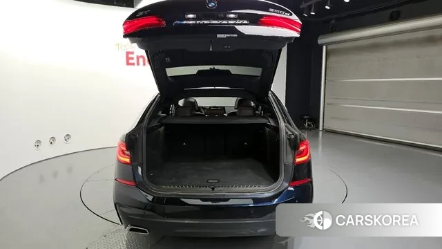 BMW 6 Series GT (G32) id 2976380 из Кореи 11