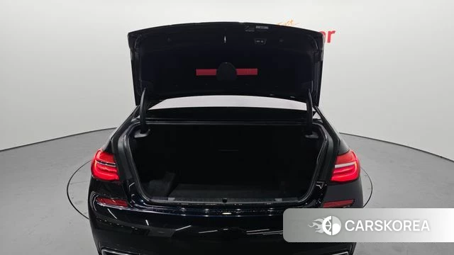 BMW 7 Series (G11) id 3846076 из Кореи 11