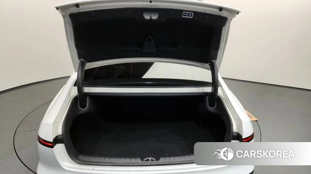 Hyundai Grandeur (GN7) id 3891913 из Кореи 11