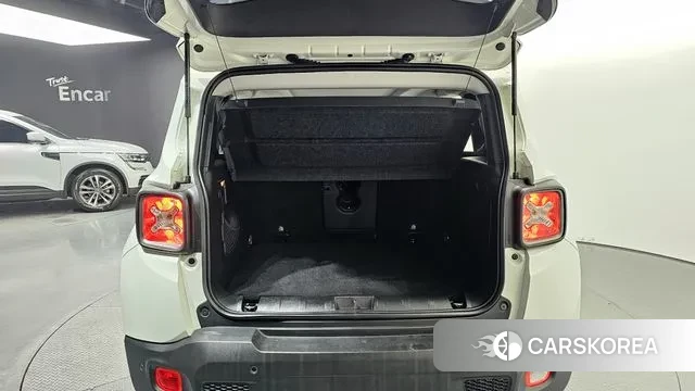 Jeep Renegade id 3233501 из Кореи 11