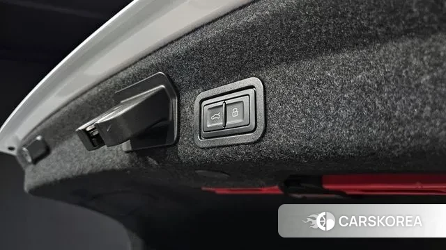 Audi A6 (C8) id 3037283 из Кореи 11