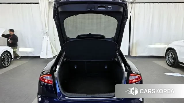 Kia Stinger id 3423473 из Кореи 11